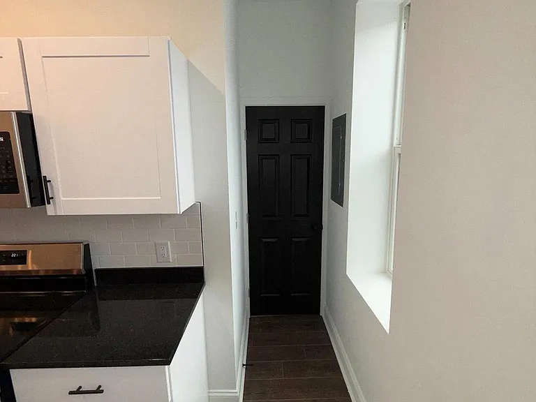 2028 Druid Hill Ave #2 — Photo 11