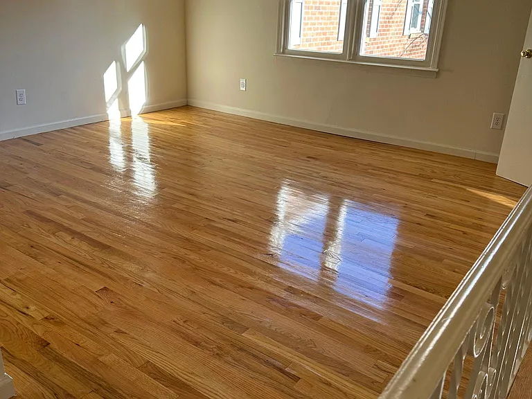 526 E 2nd St #6B — Photo 1
