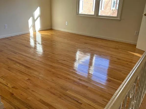 526 E 2nd St APT 6B, Bound Brook, NJ 08805