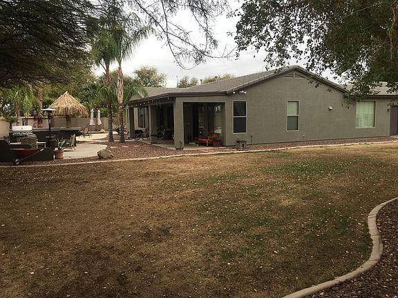 3rd image of 3210 E Horseshoe Dr