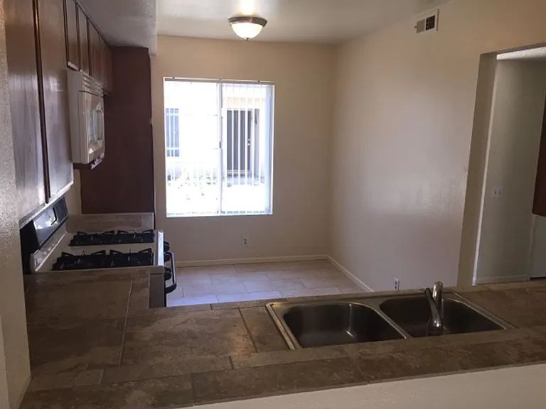 3651 Caminito Carmel Lndg — Photo 2