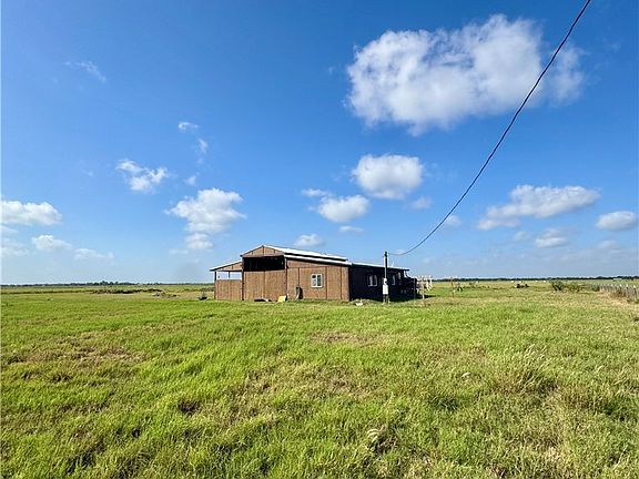 2nd image of 439 County Road 181