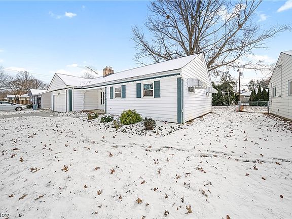 2nd image of 22547 Peach Tree Ln