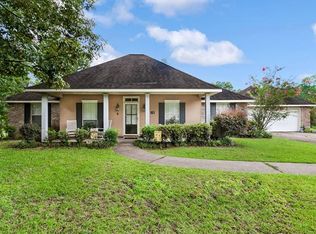 13 Stonewood Ct, Covington, LA 70433