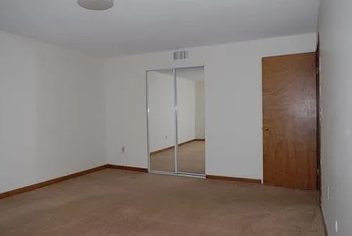 191 Maple St — Photo 6