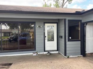 3210 Proswimmer St, Houston, TX 77088