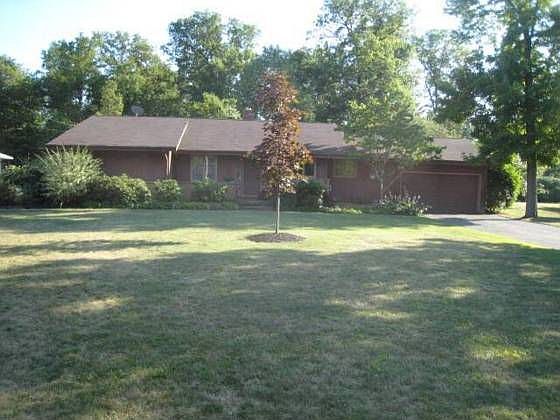 1st image of 573 W Glen Dr
