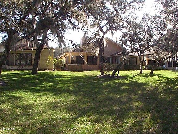 2nd image of 614 Saint Andrews Cir