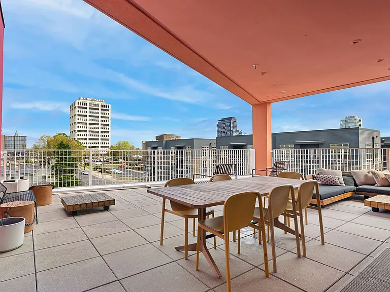 600 Duke St #14 — Photo 21