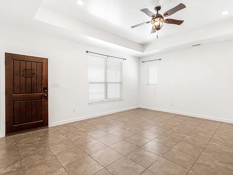 160 County Road 4801 — Photo 29