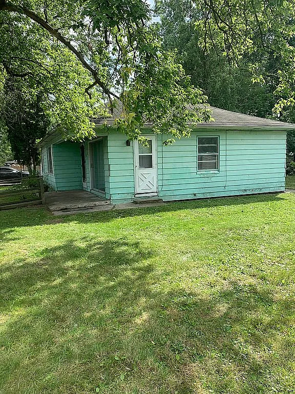 425 S 30th St photo 1