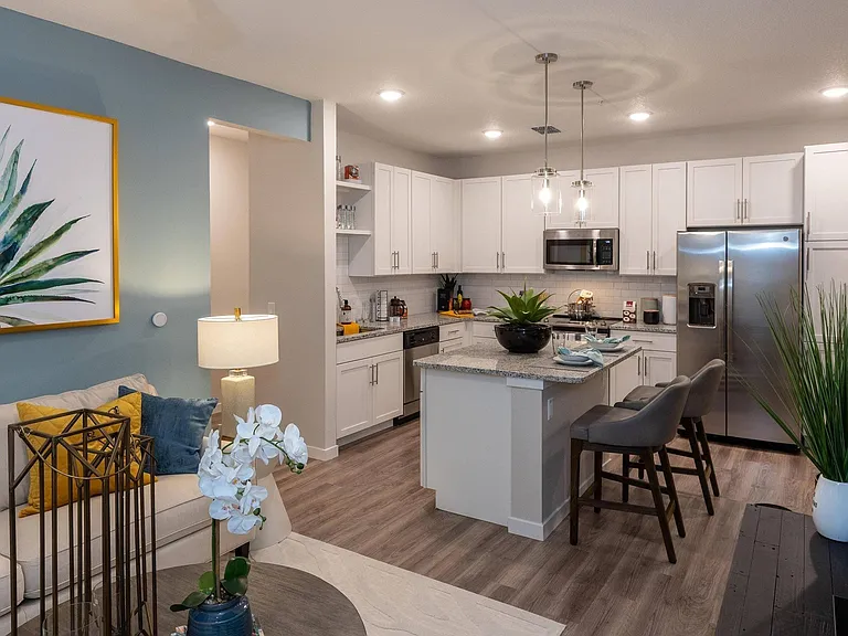 Mariblu Hunters Creek - 55+ Active Adult Apartment Homes — Photo 7
