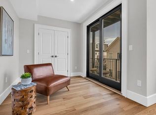 9 Glover Ct #4, Boston, MA 02127