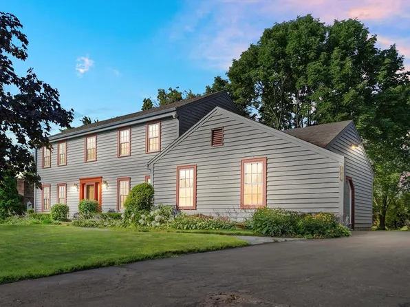 4939 Crystal, Racine, WI 53406