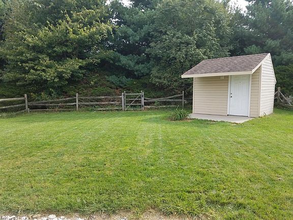 4th image of 6352 Lakota Meadows Dr