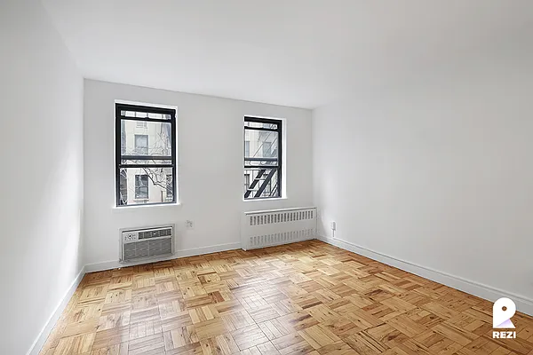 Rented by Compass | media 14