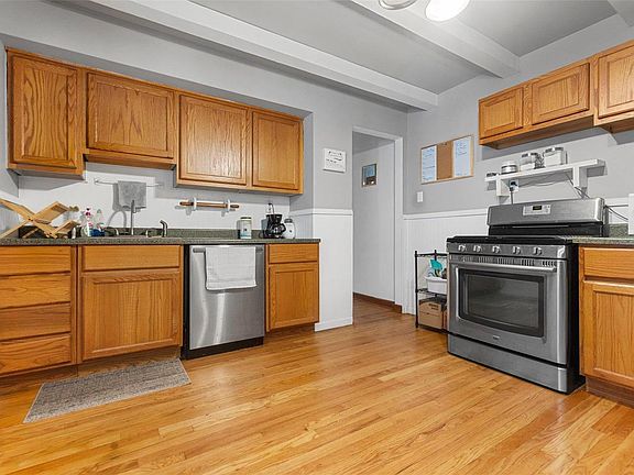 2nd image of 150 Saint Gregory Dr