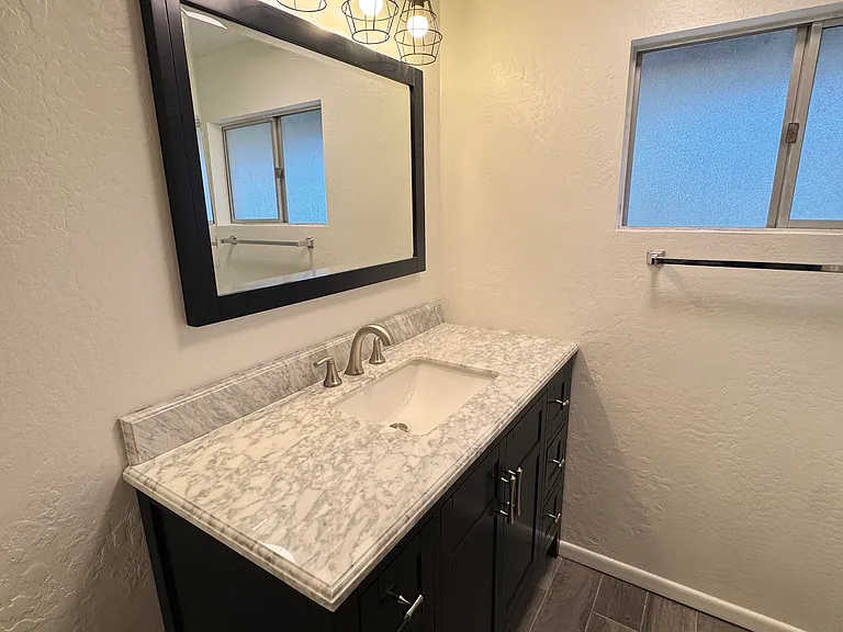 499 Grizzly Rd — Photo 4