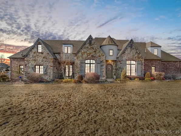 12302 Longhorn Cir, Glenpool, OK 74033