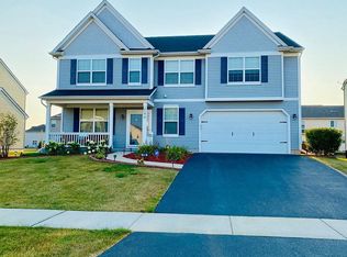 2196 Misty Creek Trl, Bolingbrook, IL 60490