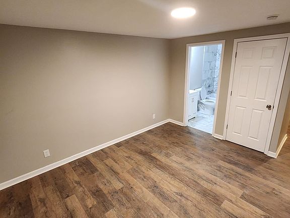 4th image of 2513 Woodland Ave