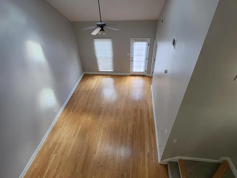 803 Landing Dr — Photo 4