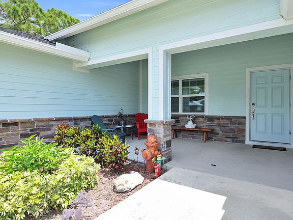4th image of 5566 Pinetree Drive