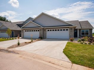 2150 Sparrow Pl SE, Rochester, MN 55904