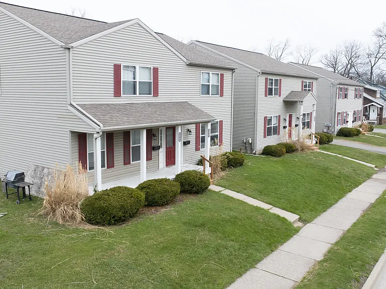 915 Burcham Dr #915 — Photo 18