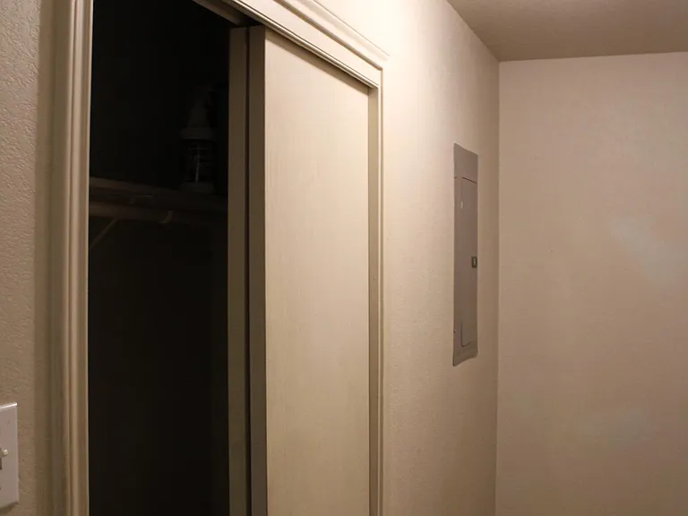 415 E 4th Ave #D — Photo 21