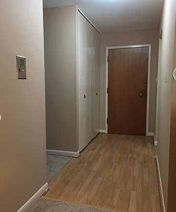 4th image of 4220 Saratoga Ave APT 105