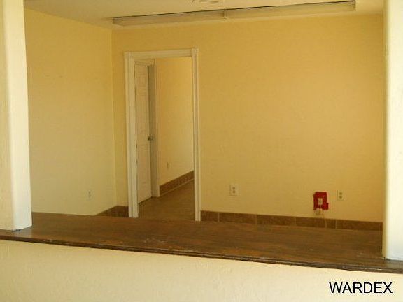 5th image of 3225 Shangri La Dr
