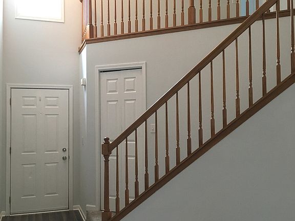 3rd image of 419 Park Ave