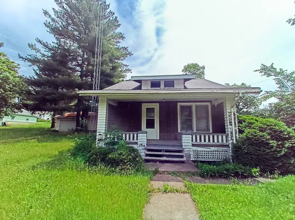 3470 E 2056th Rd, Wedron, IL 60557