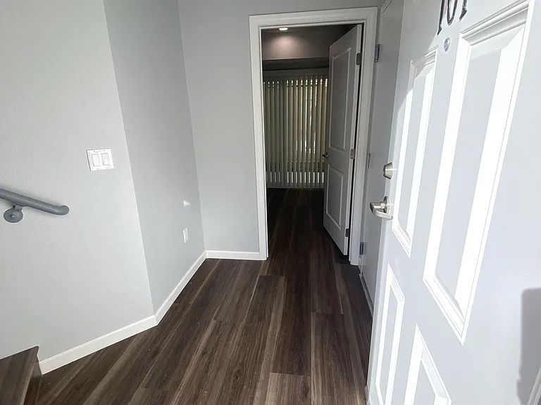 8397 Cherry Ave #501 — Photo 7