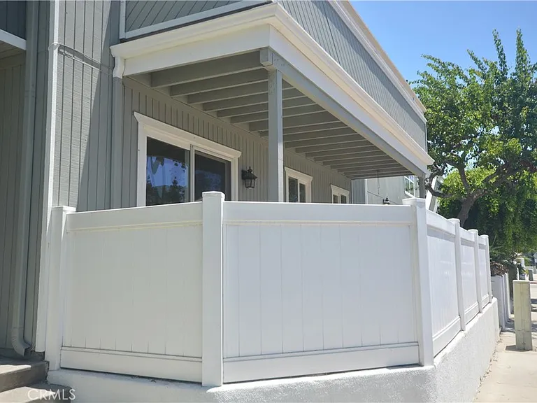 10 Seaside Cir #C129 — Photo 2
