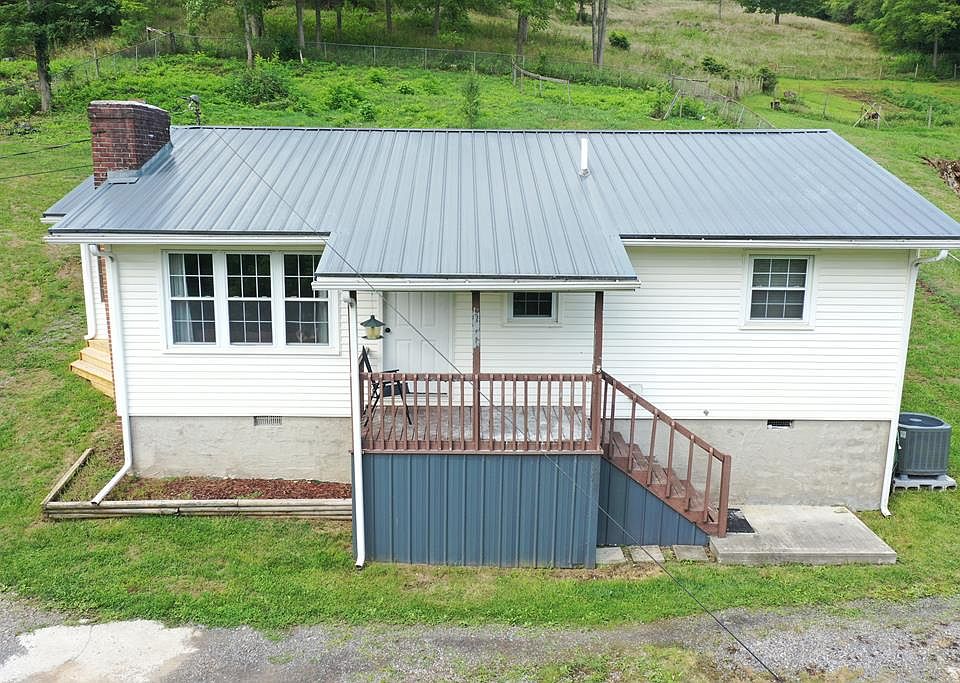 1st image of 78 Pineview Dr
