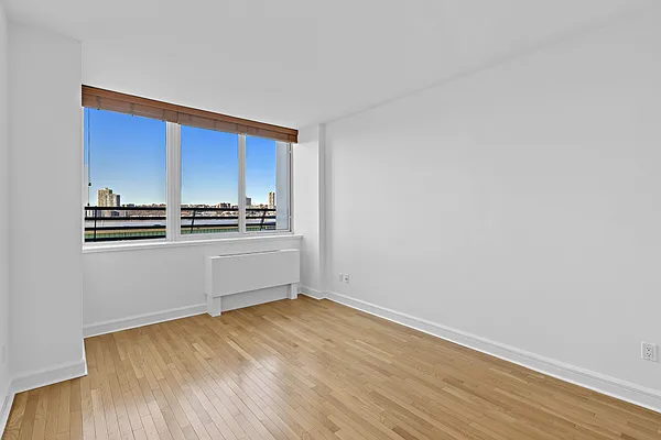 Rented by Nest Seekers International | media 20