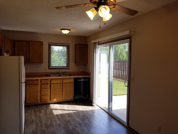3rd image of 2109 E Pueblo Dr