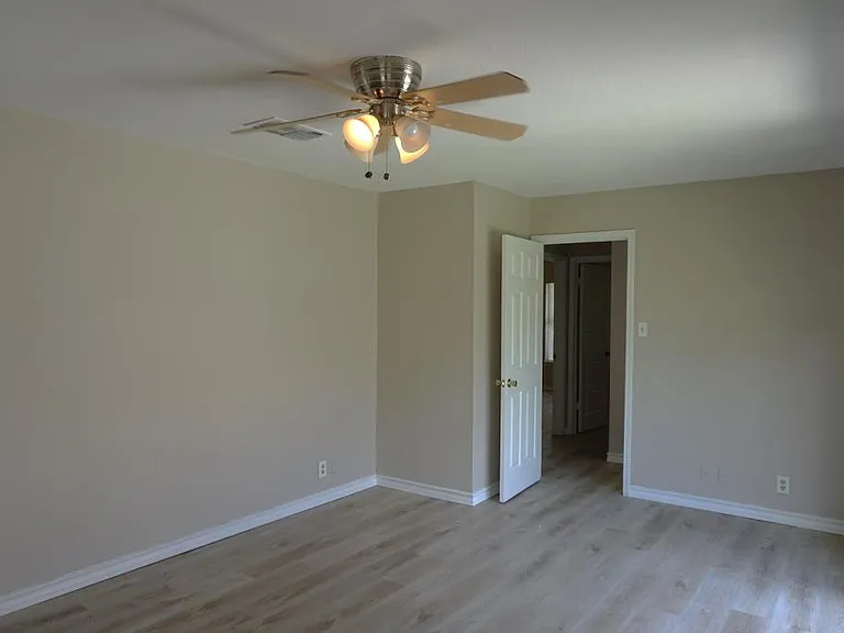 8470 Cascade Ridge Dr — Photo 16