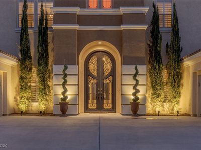8109 Dark Hollow Pl, Las Vegas, NV, 89117