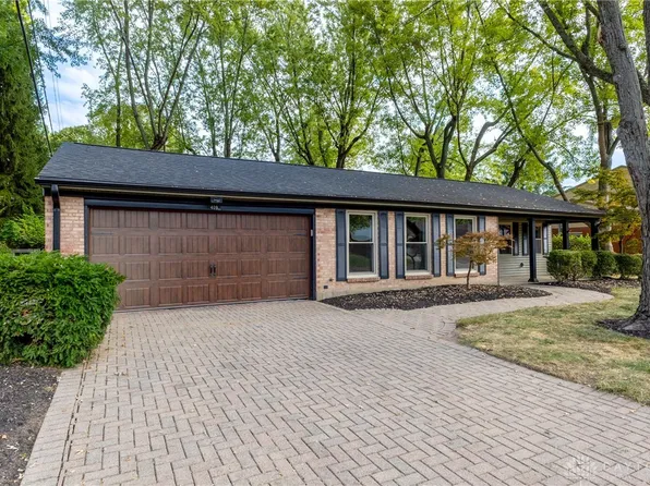 2409 Burning Tree Dr, Dayton, OH 45440