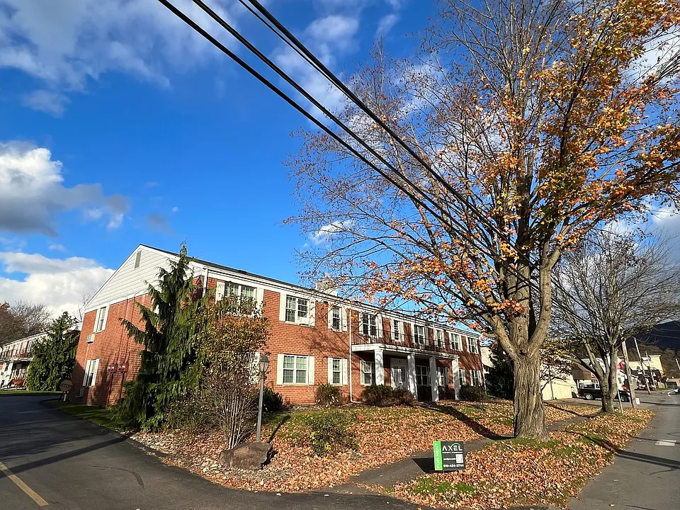 173 East Tioga
