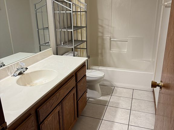 2nd image of 3828 Thyme Dr #3830