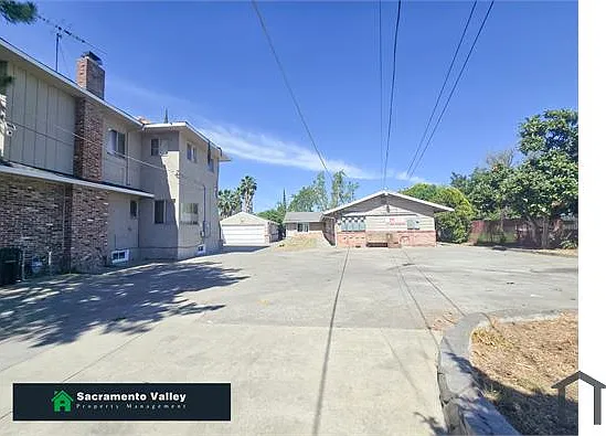 4261 Sweetwater Ave #3 — Photo 13