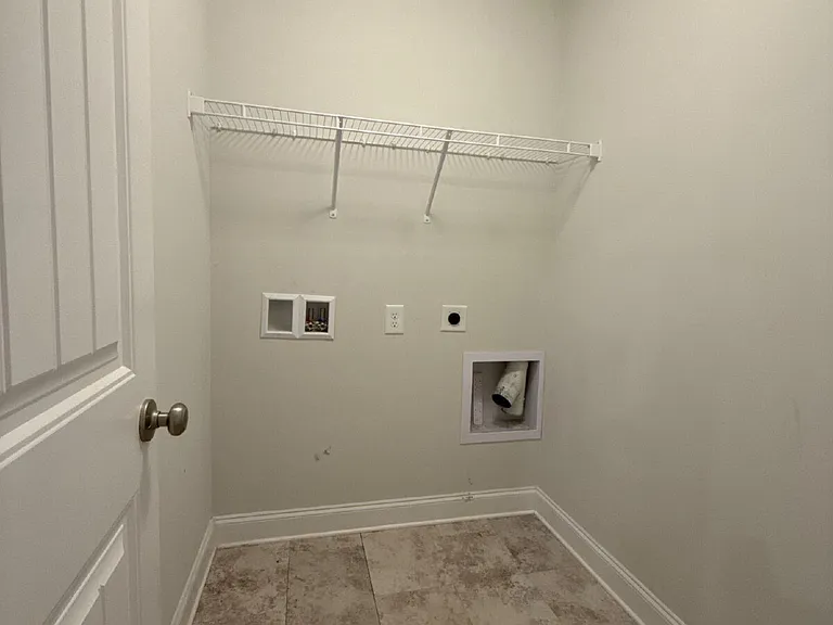 186 Tybee Dr — Photo 13