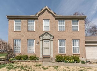 1576 Creekside Rd, Amelia, OH 45102