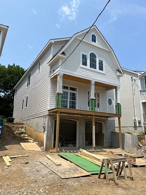1st image of 1305 Morten St