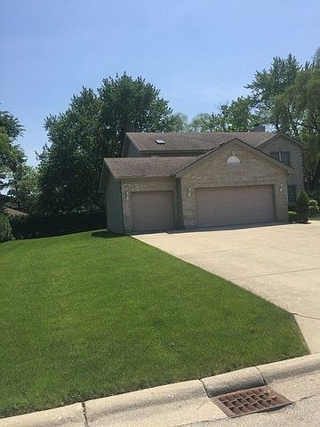 2nd image of 350 Forest Preserve Dr