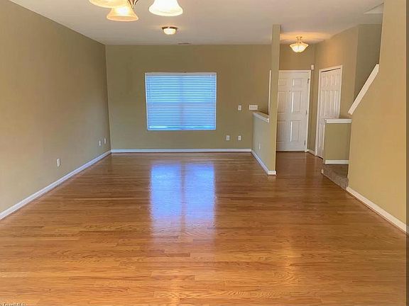 2nd image of 24 Arbor Hill Pl